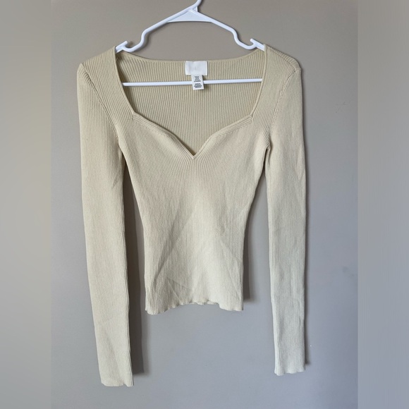 H&M cream Rib-knit Sweetheart-neckline Top NWOT XS long sleeve - Picture 2 of 9